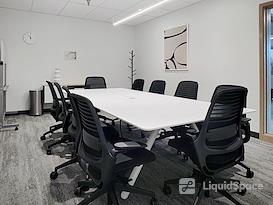 Regus | Everett - Airport Rd