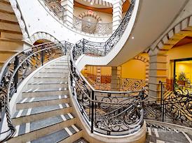 Regus | Tivoli Village