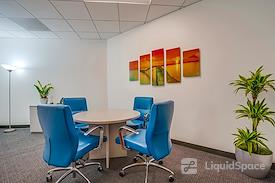 Regus | 24th and Camelback