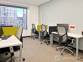 Regus | 401 North Michigan