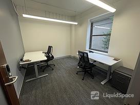 Pacific Workplaces - J Street