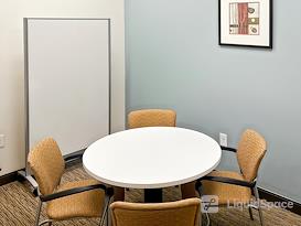 Regus | The Avenue Forsyth