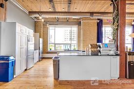 Workhaus | Spadina