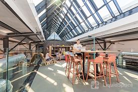 Regus | Budapest SPACES, White House