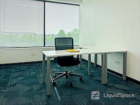 HQ | IL, Naperville - Wall St