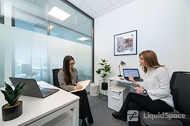 Regus | Cluj-Napoca, Iulius Business Centre