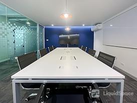 HQ | Bangkok, Blue Chips Building