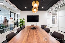 Industrious - 386 Park Ave S