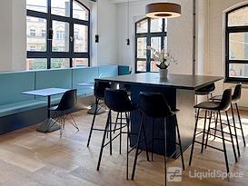 Regus | Berlin Leuchtenfabrik