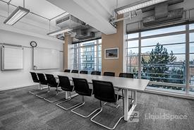 Regus | Farnborough Airport