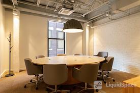 Regus | Cary - Spaces Centre Green
