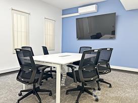 HQ | Santiago, Luis Carrera