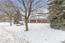 Premium Professional Office Suite | Approx. 1,224 SF |