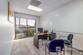 YourOffice - SouthPark (Charlotte, NC)