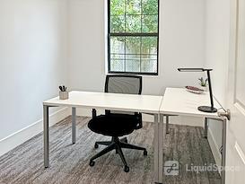 Regus | FL, Jacksonville - Fortune Pky