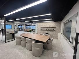 Lucid Private Offices | Mockingbird - SMU
