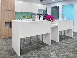 Regus | Beijing, Lei Shing Hong Plaza