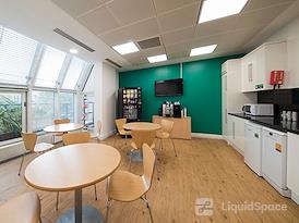 Regus | London, Hammersmith, Broadway