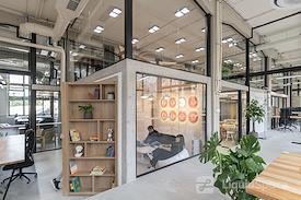 Puzl CowOrKing Budapest