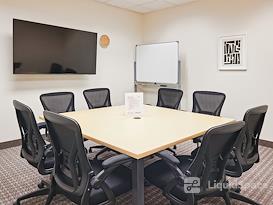 Regus | MN, Wayzata - Wayzata Blvd