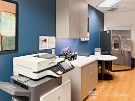 Regus | New Hampshire, Bedford - Independence Place