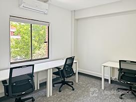 HQ | Santiago, Luis Carrera