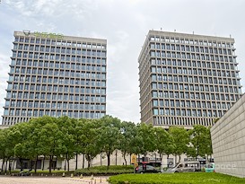 Regus | Shanghai, Elite Valley