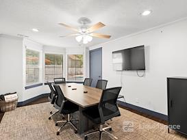 Apt CoWork at Cottonwood Apartments