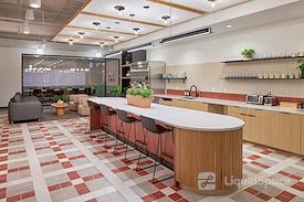 The Root Coworking - Builders