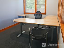 Regus | OR, Medford - National Dr