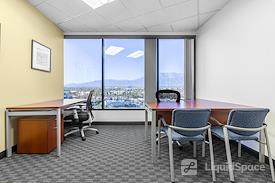 Regus | CA, Ontario -  One Lakeshore