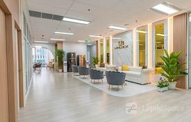 L25 Vanissa Building | Chit Lom