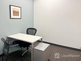 Regus | IL, Chicago – Lincoln Park