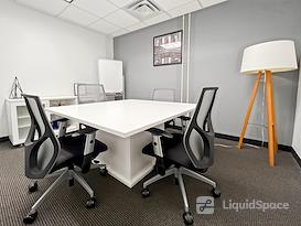 Regus | Downtown Charleston