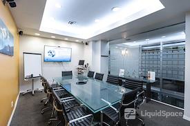 Jay Suites - Grand Central