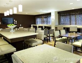 Hampton Inn Mall of Georgia