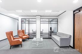 Regus | Northwest Freeway