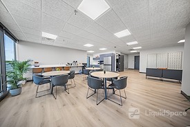Office Evolution-Independence
