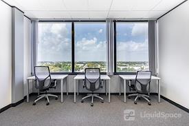 Regus | Northwest Freeway