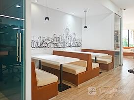 Regus | Cancun, Punta Cancun ICC