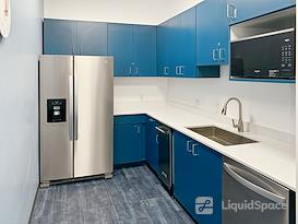 HQ | AZ, Phoenix- S 16th St