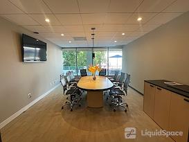 1010 North Central, LLC