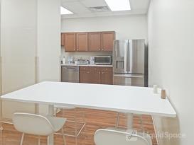 Regus | 175 Central Avenue