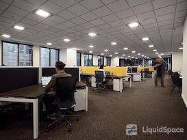 CorporateCubes.Co - 333 Collins