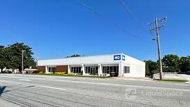 HQ | NC, Greensboro - W Friendly Ave