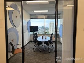 Office Evolution - One Cherry Creek