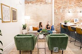 Common Desk - Wilmington