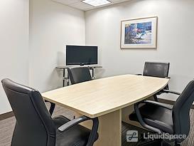 Regus | IL, Chicago-CBD - West Loop 200 S. Wacker