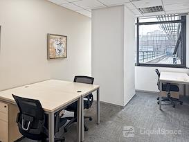 Regus | Hangzhou Foreign Economy & Trade Plaza