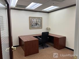 Alaska Co:Work / Northern Trust Real Estate Building